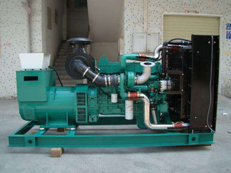 阳原1100kw康明斯柴油发电机组图片 阳原1100kw康明斯柴油发电机组图片